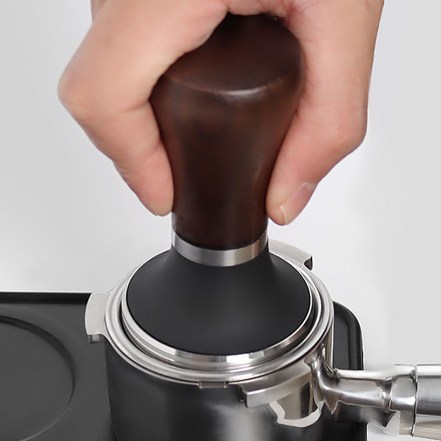 Presse à expresso portable en acier inoxydable avec manche en bois pour marc de café