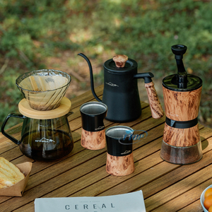 Ensemble de cadeaux de table de cafetière à verser de haute qualité avec emballage de boîte-cadeau 100% haut de gamme