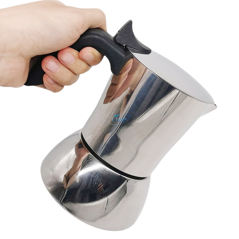 expresso sur la cuisinière