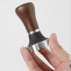 Presse à expresso portable en acier inoxydable avec manche en bois pour marc de café