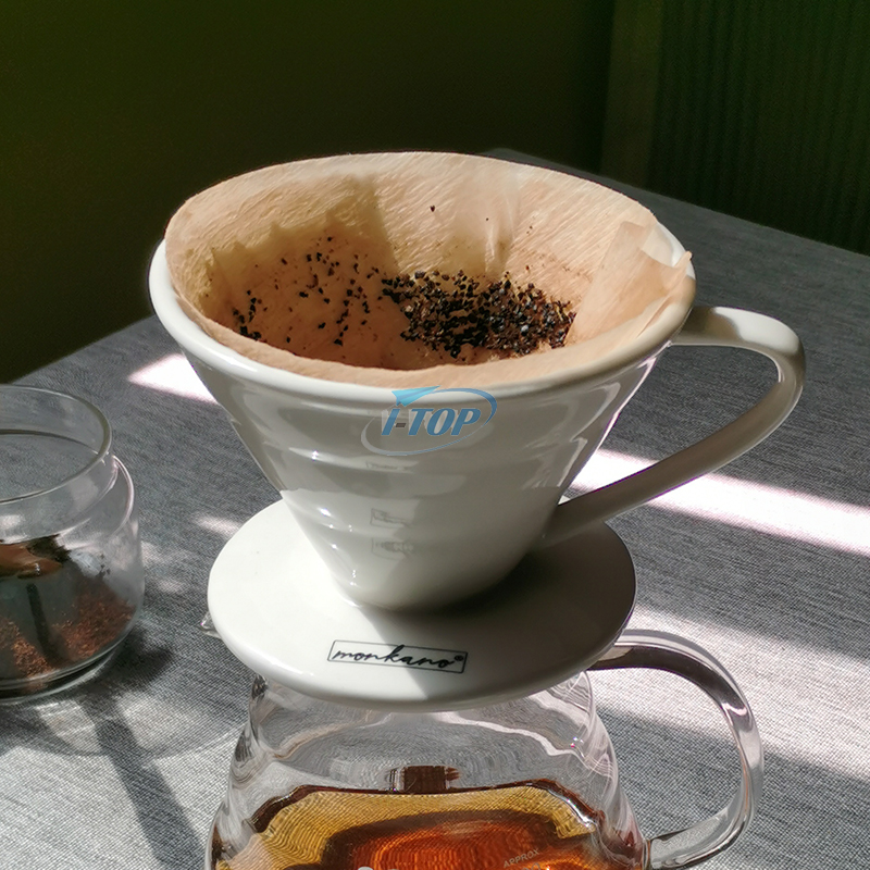 Filtre à café en porcelaine v60 en relief multicolore personnalisé en céramique versez sur le goutteur de café