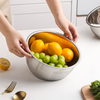 Amazon vente chaude bol de lavage de riz en acier inoxydable passoire et passoire de cuisine avec égouttoirs latéraux