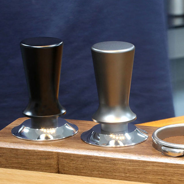 Espresso Tamper Pression calibrée Anti-Stick Autonivelant Poignée raffinée Acier inoxydable Tamper à café