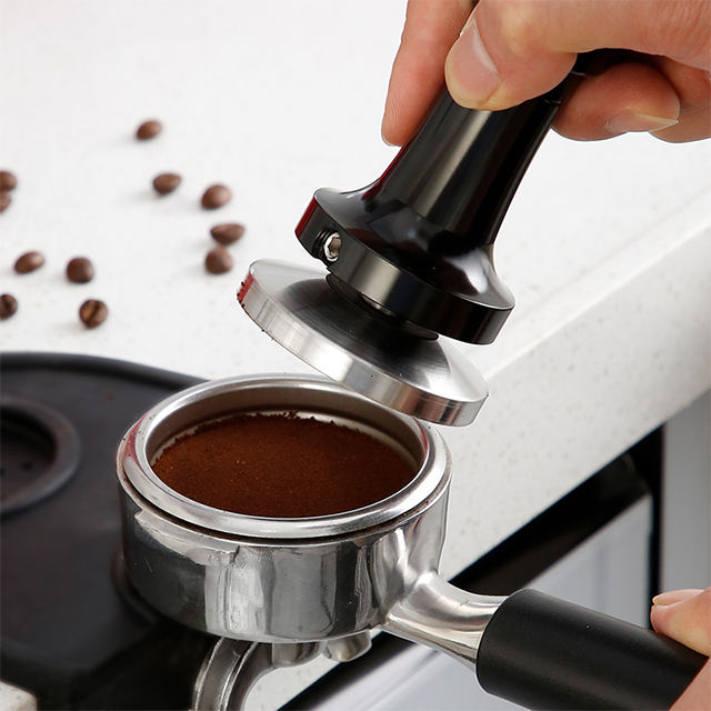 Poignée en aluminium noir et support Barista Espresso Tamper 51-58mm Base Coffee Tamper avec ressort